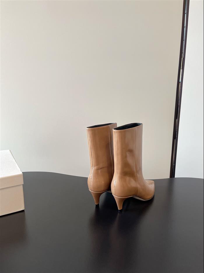 20251128172734759 390